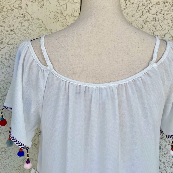 Have White Pom Pom Off The Shoulder Blouse SMALL - Picture 6 of 13